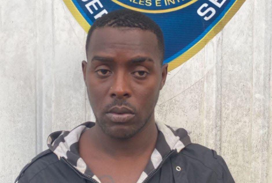 DICRIM captura en Don Juan a “Maquiteria”, prófugo acusado de doble homicidio en Yamasá