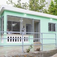 Banco Popular y FACCI entregan vivienda a familia de joven paciente oncológico en Yaguate