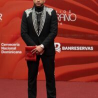 EthanAlexx deslumbra en la alfombra roja de los Premios Soberano 2026 con un estilo propio y auténtico - Noticias de hoy en República Dominicana | De Último Minuto