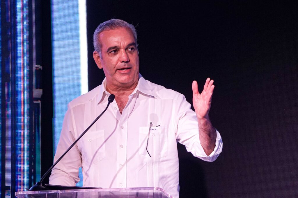 Gobierno anuncia cable eléctrico hacia Puerto Rico para fortalecer generación y exportación de energía | 2 | Gobierno anuncia cable eléctrico hacia Puerto Rico para fortalecer generación y exportación de energía