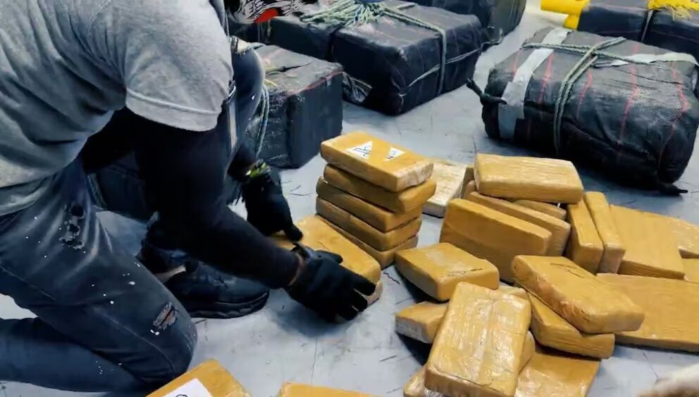 DNCD incauta 700 paquetes de presunta cocaína en el Puerto Caucedo | 2 | DNCD incauta 700 paquetes de presunta cocaína en el Puerto Caucedo - Noticias de hoy en República Dominicana | De Último Minuto