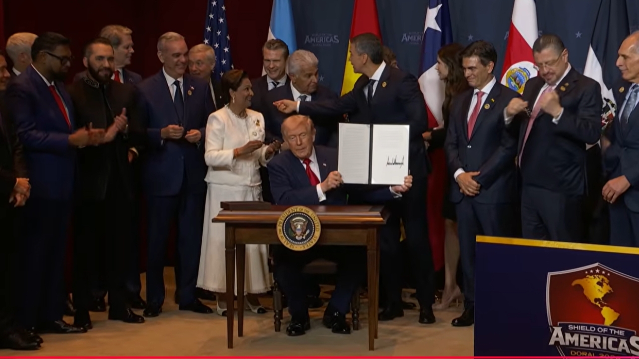 Trump y 12 líderes regionales firman acuerdo de coalición militar contra los cárteles de la droga