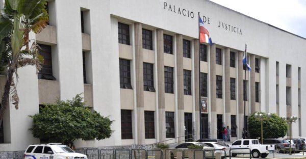 Aplazan conocimiento, Palacio de Justicia