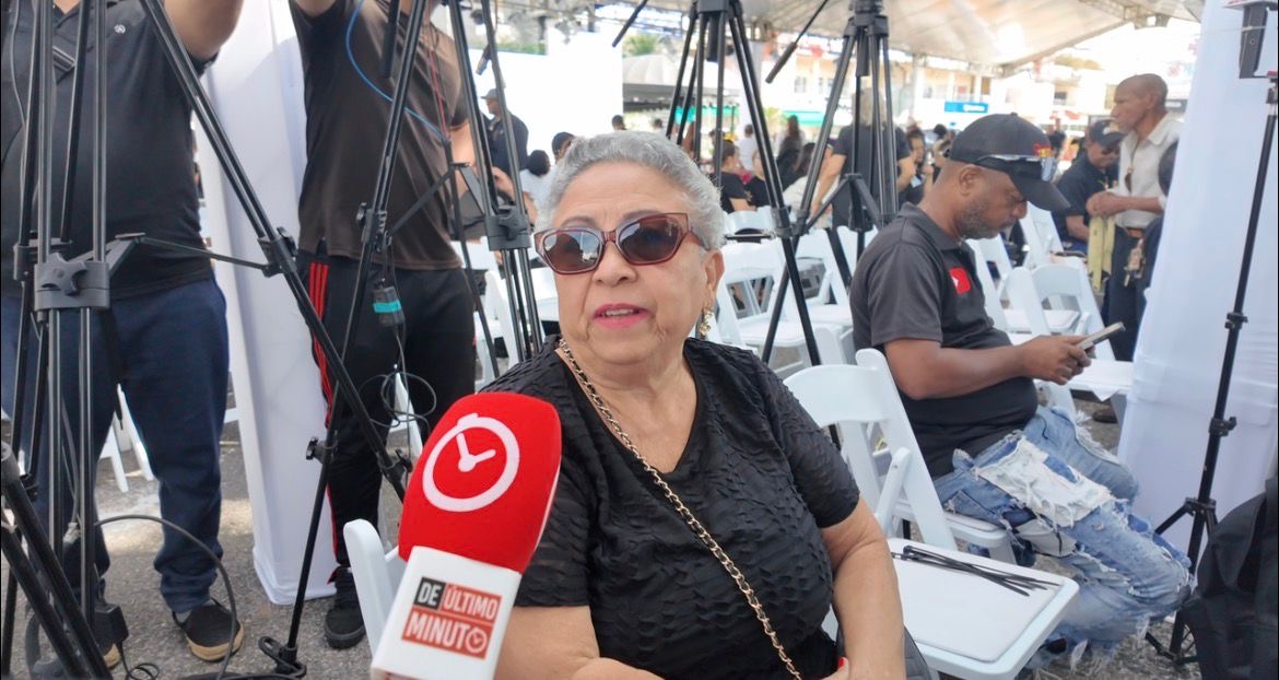Vecina del Jet Set expresa indignación en misa: “Estoy dispuesta hasta tirar piedras” - Noticias de hoy en República Dominicana | De Último Minuto