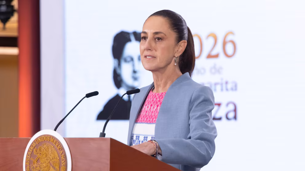 Sheinbaum y empresarios gasolineros se reúnen en Palacio Nacional