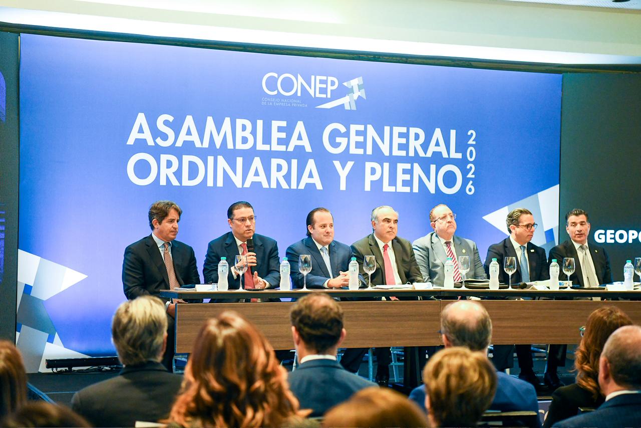 Gobierno y CONEP refuerzan diálogo para garantizar estabilidad económica frente a crisis global