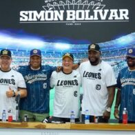 Miembros del Pabellón de la Serie del Caribe engalanan el estreno de la Liga Monumental - Noticias de hoy en República Dominicana | De Último Minuto