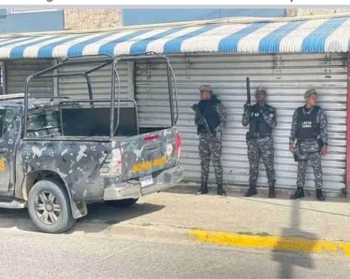 Navarrete amanece militarizado en medio de paro por 24 horas en reclamo de obras sociales - Noticias de hoy en República Dominicana | De Último Minuto