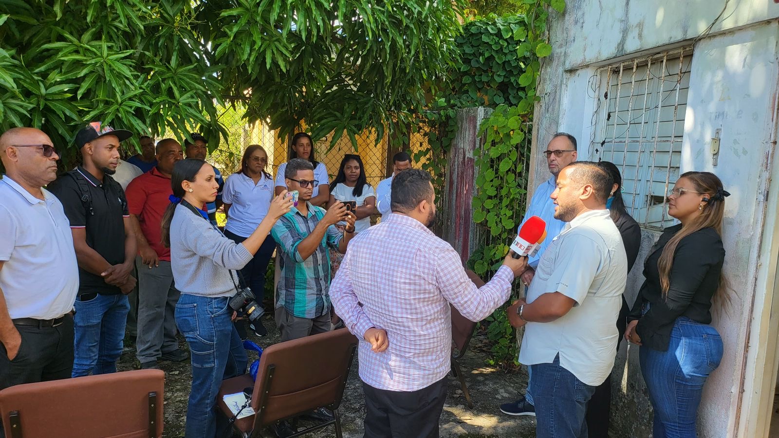 Comunitarios de Las Galeras denuncian retraso en inicio de centro diagnóstico prometido por el SNS - Noticias de hoy en República Dominicana | De Último Minuto