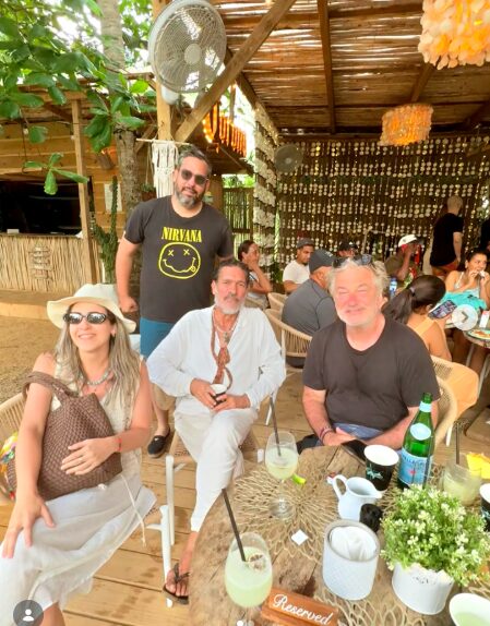 Alec Baldwin disfruta de Semana Santa en Las Terrenas, Samaná