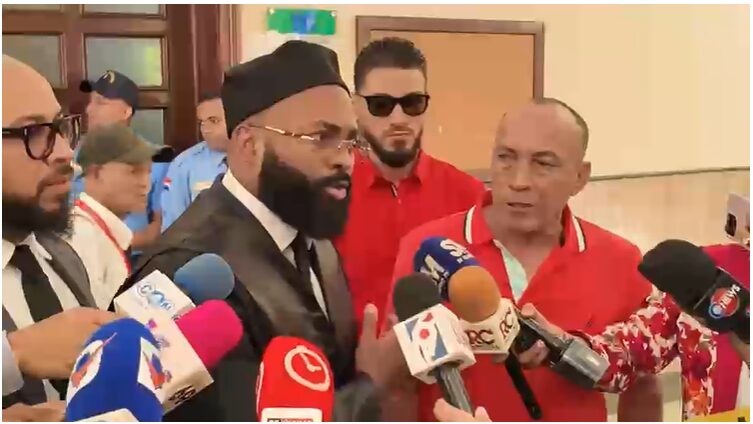 Presentarán querella contra comunicador por agredir a familiar de víctimas en caso Jet Set - Noticias de hoy en República Dominicana | De Último Minuto