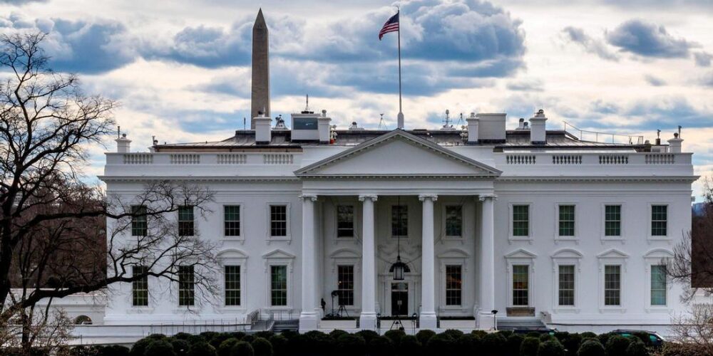 La Casa Blanca presenta el diseño del arco del triunfo de Trump para Washington