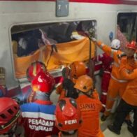 Al menos 14 muertos tras colisión de dos trenes a las afueras de Yakarta