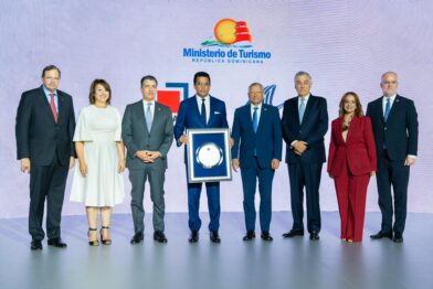 Foto de Grupo Banca y Turismo II