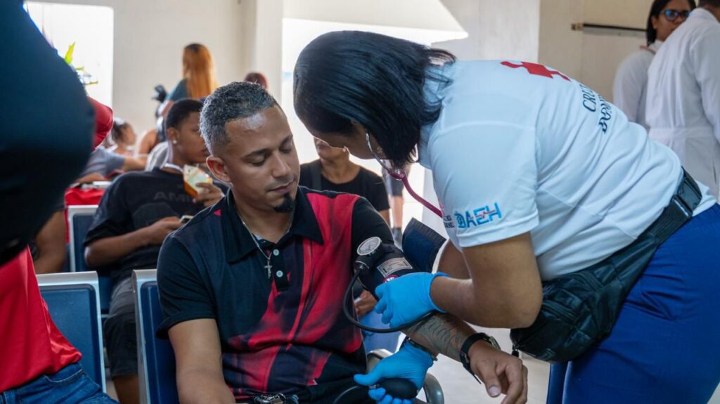 INTRANT realiza 8,084 inspecciones técnicas en paradas de autobuses y detecta 3,900 fallas | 1 | INTRANT realiza 8,084 inspecciones técnicas en paradas de autobuses y detecta 3,900 fallas - Noticias de hoy en República Dominicana | De Último Minuto