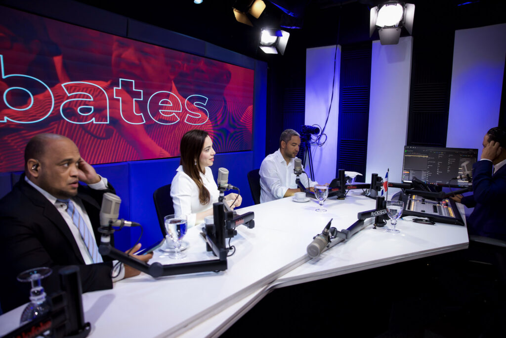 Crisis global: periodista Norisbel Uceta propone eliminar exoneraciones a grandes empresas | 12 | Crisis global: periodista Norisbel Uceta propone eliminar exoneraciones a grandes empresas - Noticias de hoy en República Dominicana | De Último Minuto