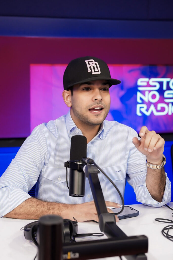 Eduardo Saint-hilaire da ultimátum a Alfredo de la Cruz: "cometiste un grave error con mi persona" - Noticias de hoy en República Dominicana | De Último Minuto