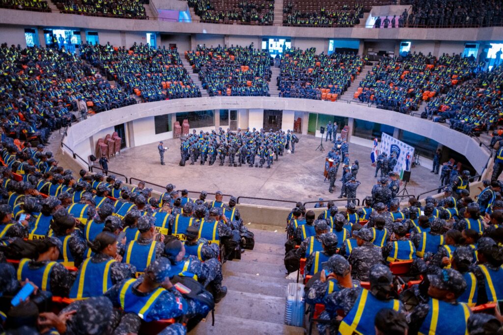 PN inicia distribución de agentes para reforzar seguridad en operativo de Semana Santa 2026 - Noticias de hoy en República Dominicana | De Último Minuto
