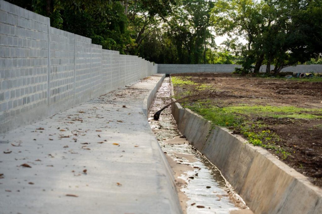 Monseñor Daniel Lorenzo Vargas destaca impacto de verja perimetral en el Santuario Santo Cristo de los Milagros