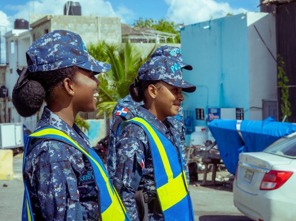Policía Nacional y Gobernación de La Romana coordinan operativo de seguridad para Semana Mayor en la región Este | 1 | Policía Nacional y Gobernación de La Romana coordinan operativo de seguridad para Semana Mayor en la región Este - Noticias de hoy en República Dominicana | De Último Minuto