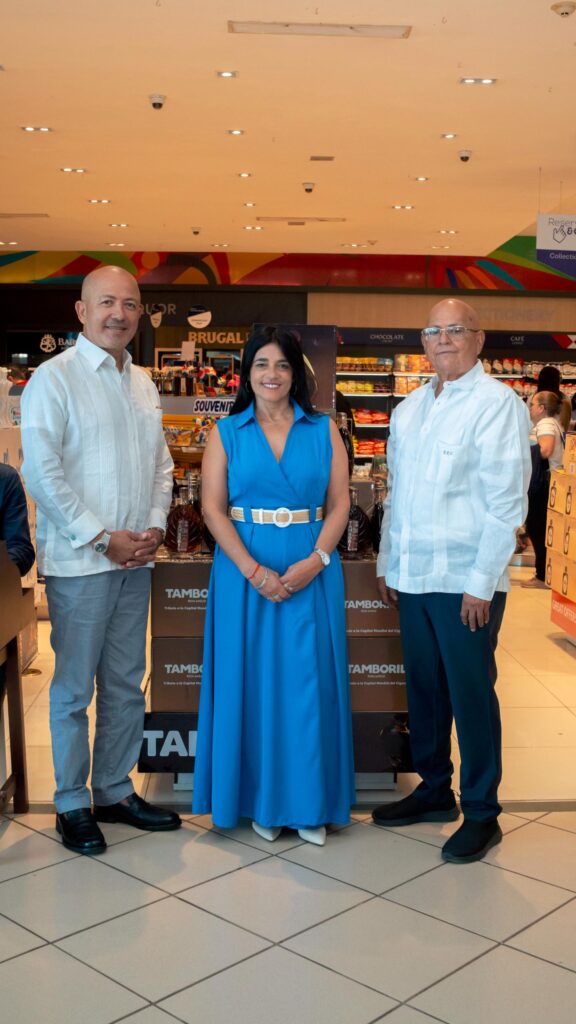 Lanzamiento oficial del Ron Tamboril: un homenaje a la capital mundial del cigarro - Noticias de hoy en República Dominicana | De Último Minuto
