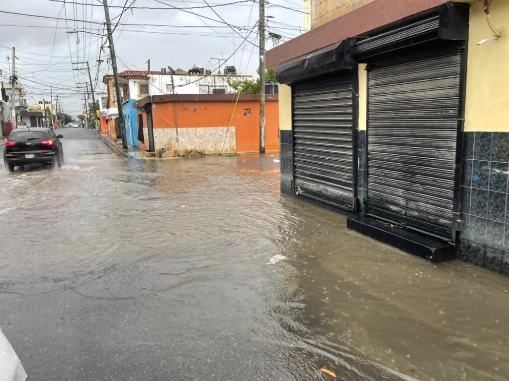 Defensa Civil y Salud Pública recorren zonas vulnerables en La Romana | 6 | Defensa Civil y Salud Pública recorren zonas vulnerables en La Romana - Noticias de hoy en República Dominicana | De Último Minuto