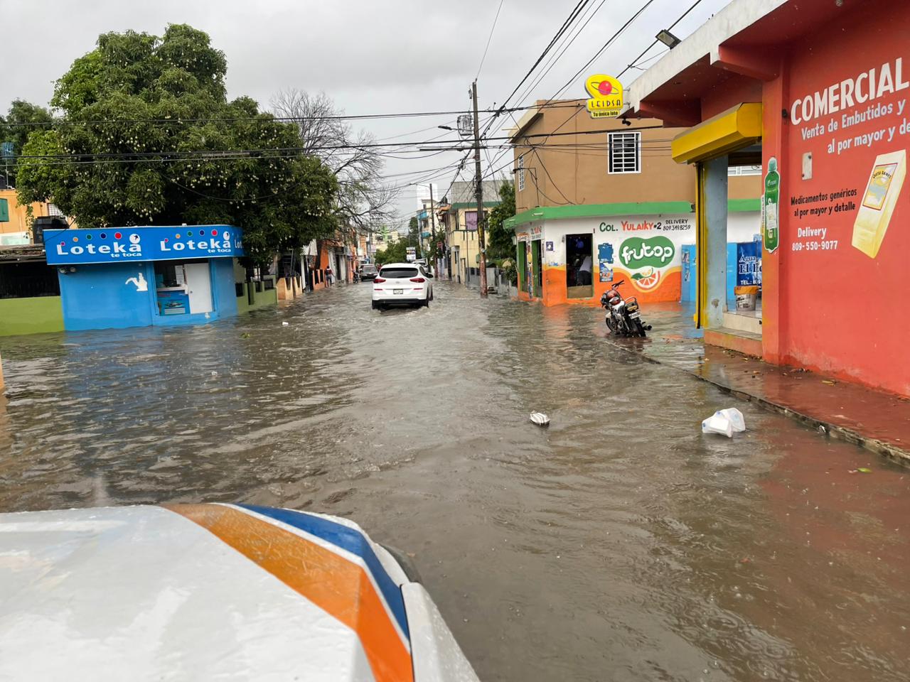 Defensa Civil y Salud Pública recorren zonas vulnerables en La Romana