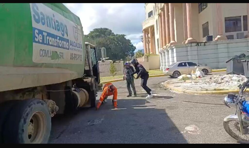 Chofer de camión es herido luego de persecución en Santiago - Noticias de hoy en República Dominicana | De Último Minuto