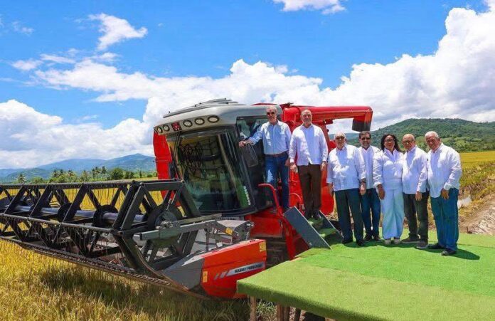 Presidente encabeza apertura de la Cosecha de Arroz 2026 en Monseñor Nouel