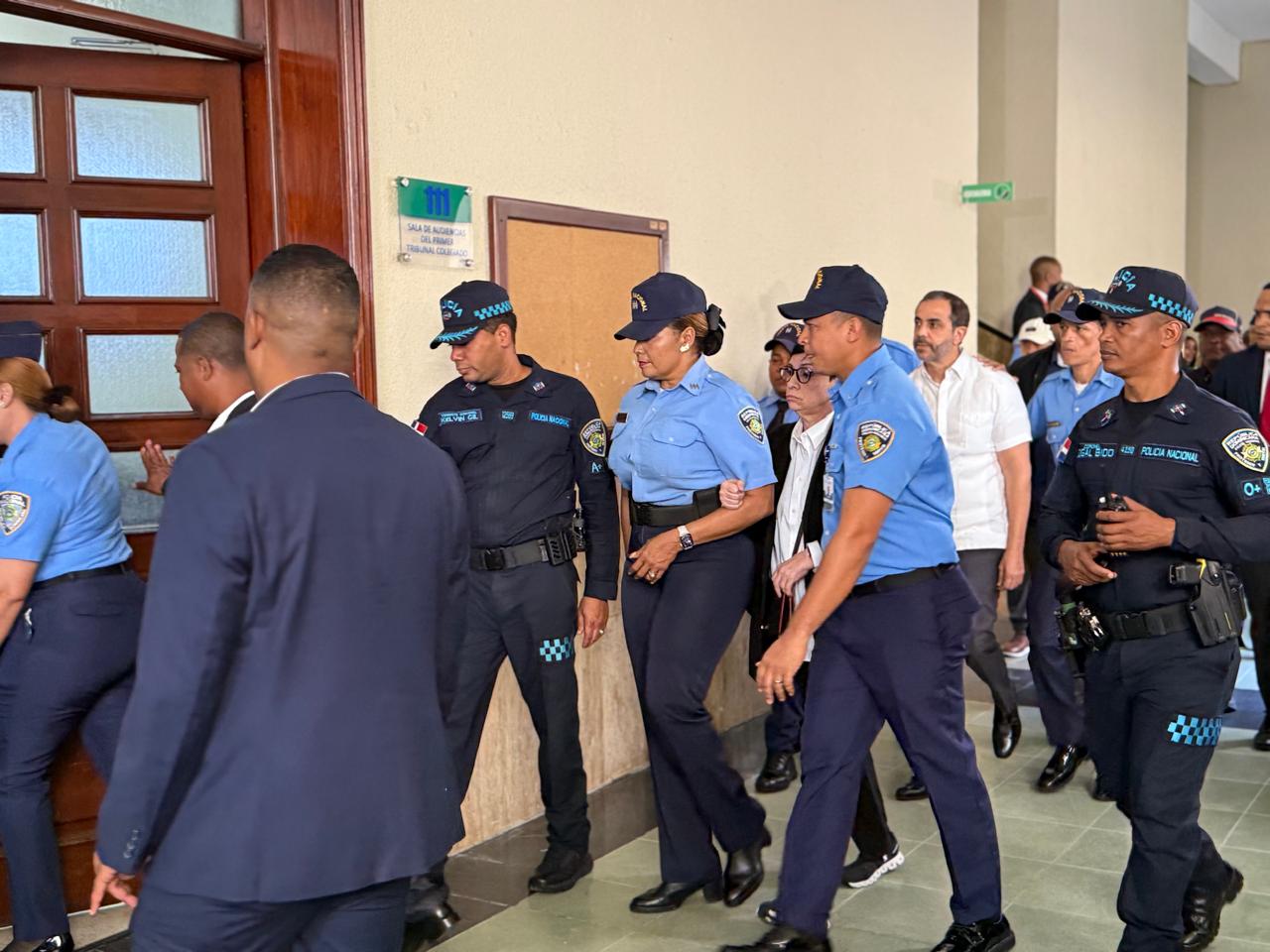 Hermanos Espaillat llegan al Palacio de Justicia para continuar proceso judicial por caso Jet Set