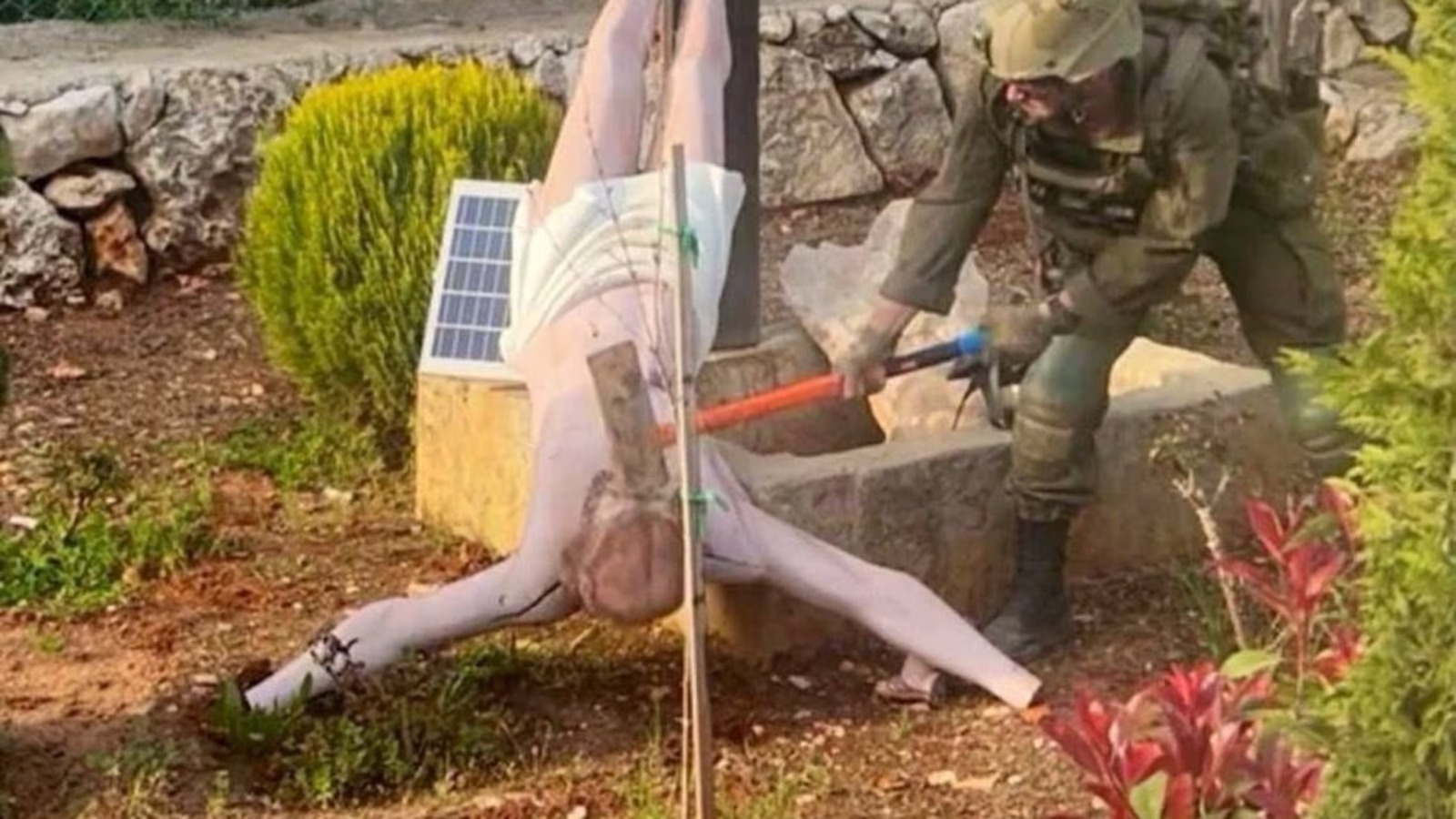 Soldado israelí destruye estatua de Cristo en Líbano; Netanyahu condena el hecho