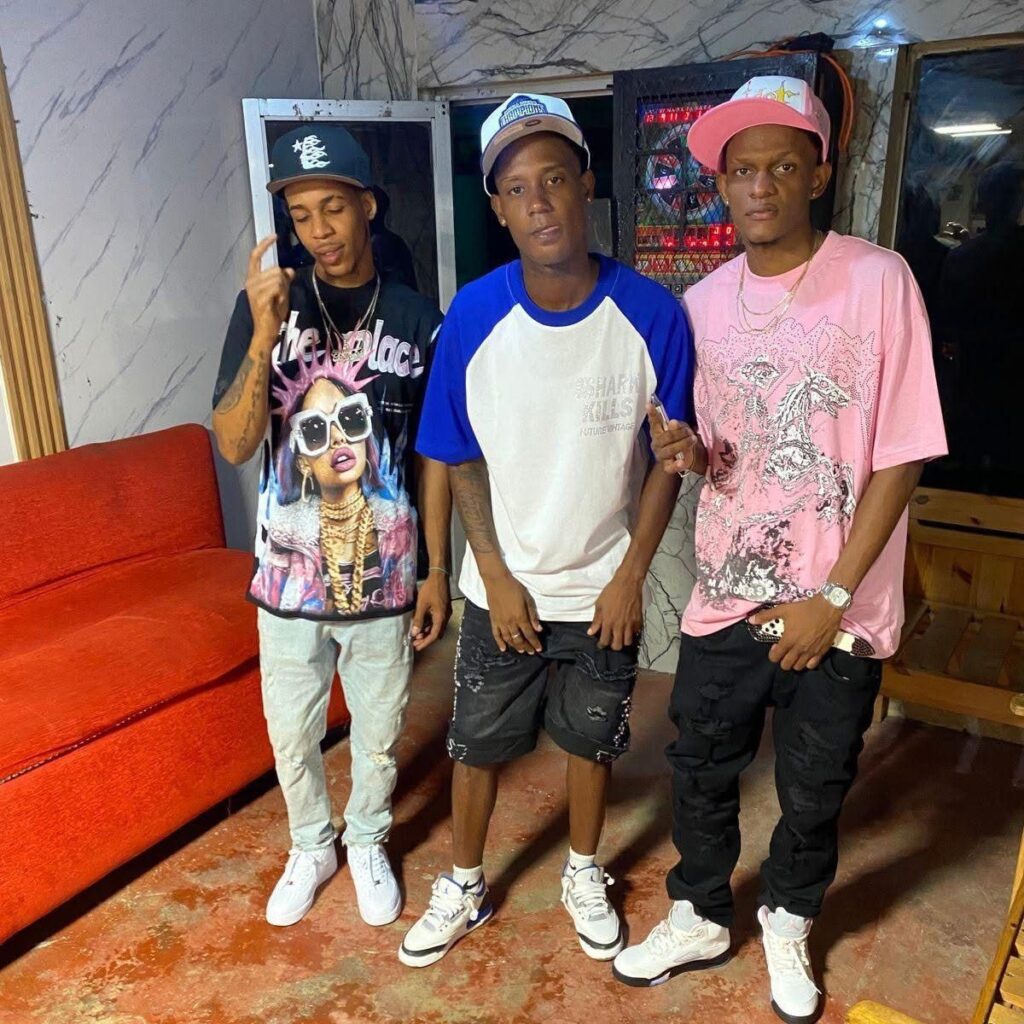 Madre denuncia impunidad por asesinato de su hijo en Nigua a manos de “la familia de los Tili”