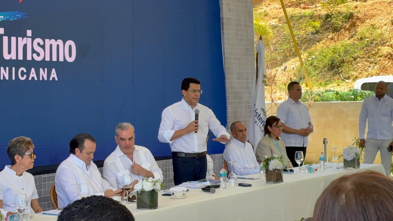 Collado: “Sosúa es hoy un ejemplo de recuperación y dignificación del turismo” - Noticias de hoy en República Dominicana | De Último Minuto