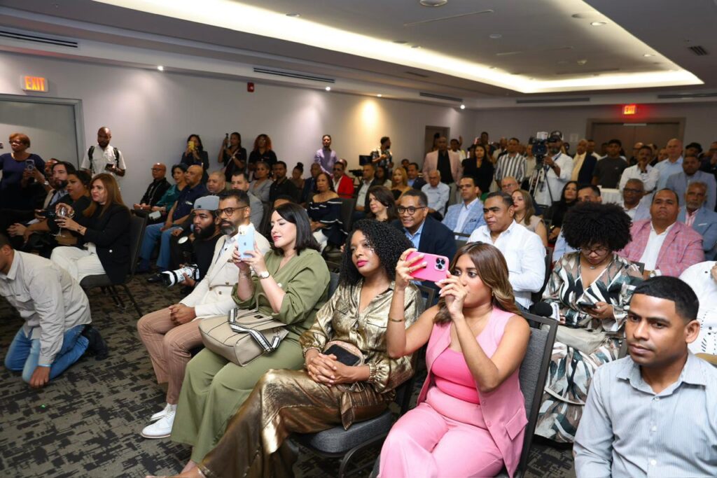 Brenda Sánchez y Carlos Alfredo Fatule encabezan “El Domingo es Mío”, la nueva propuesta televisiva de Alberto Cruz - Noticias de hoy en República Dominicana | De Último Minuto