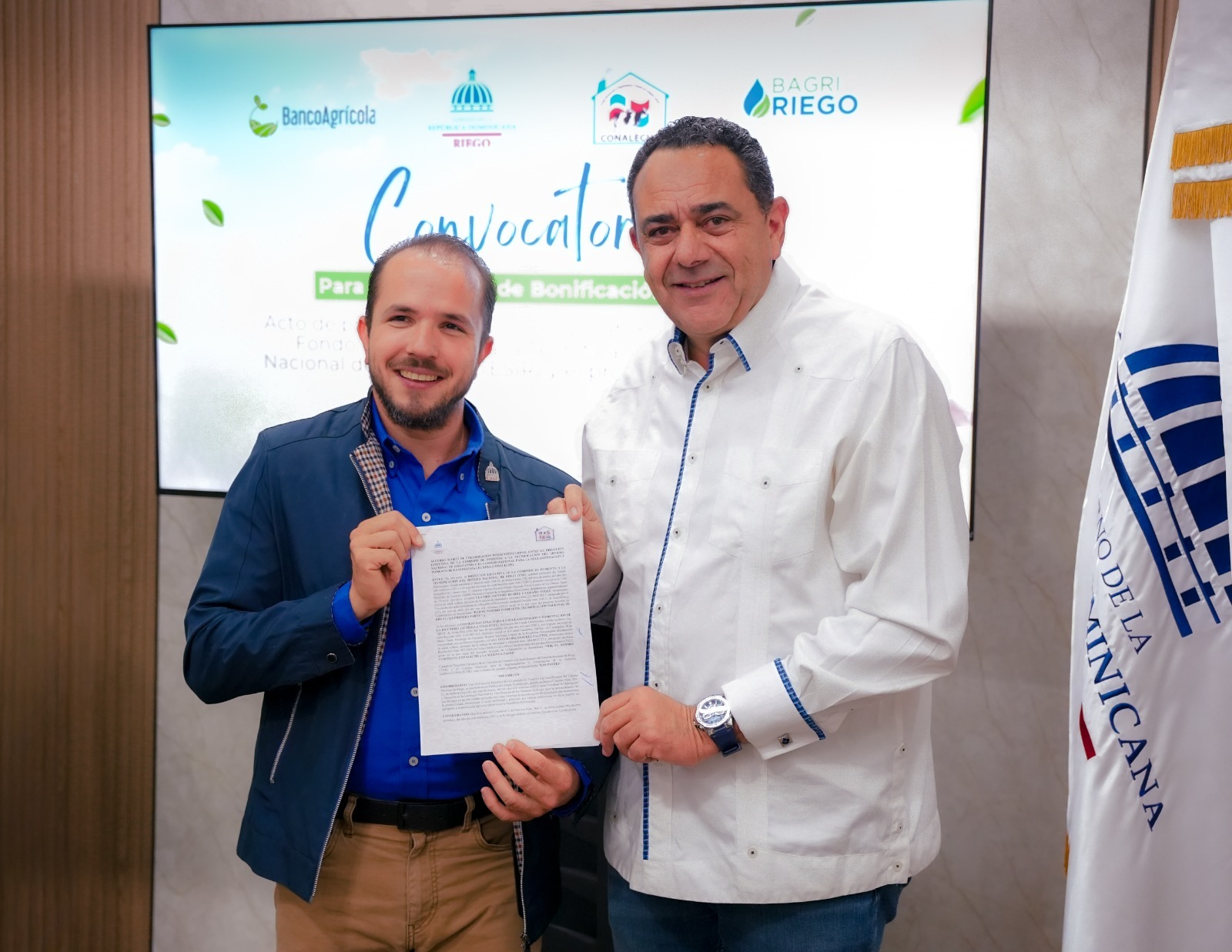 Gobierno destina RD$30 millones para eficientizar el riego en la producción de ganado