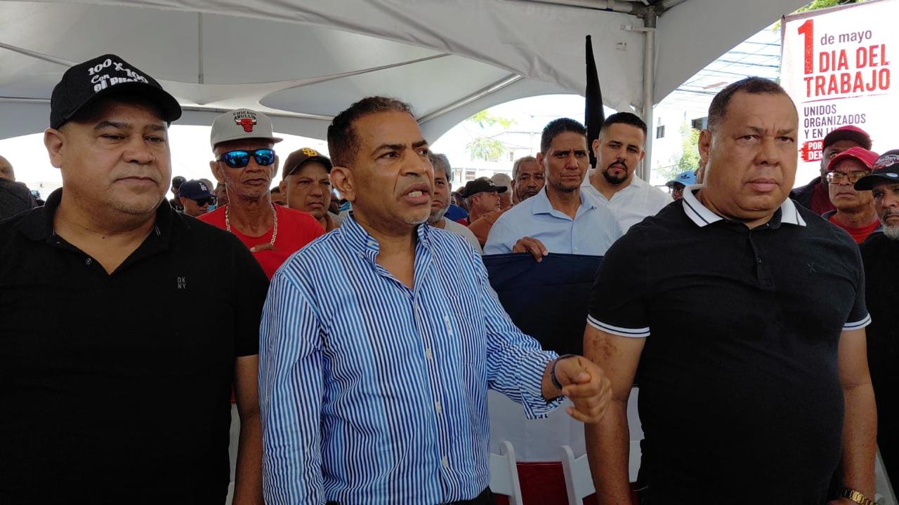 Dirigente del transporte advierte crisis laboral silenciosa y expansión del empleo informal