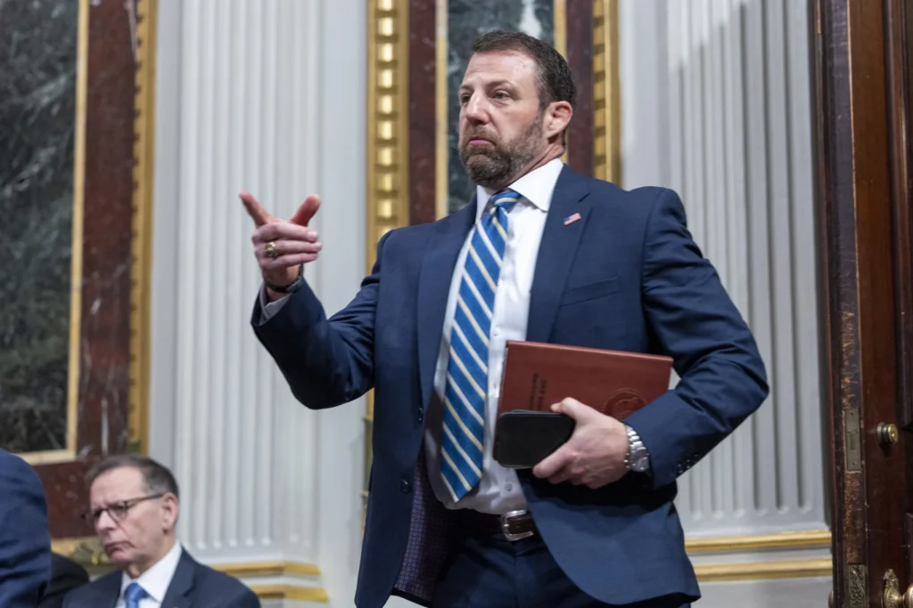 EE.UU. considera bloquear la entrada de extranjeros en los aeropuertos de las ciudades «santuario» - Noticias de hoy en República Dominicana | De Último Minuto