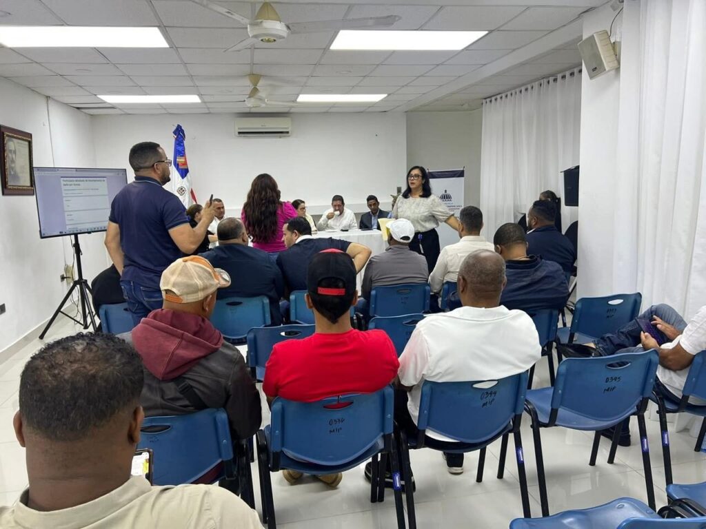 Gobierno activa operativo de emergencia en Monseñor Nouel tras intensas lluvias - Noticias de hoy en República Dominicana | De Último Minuto
