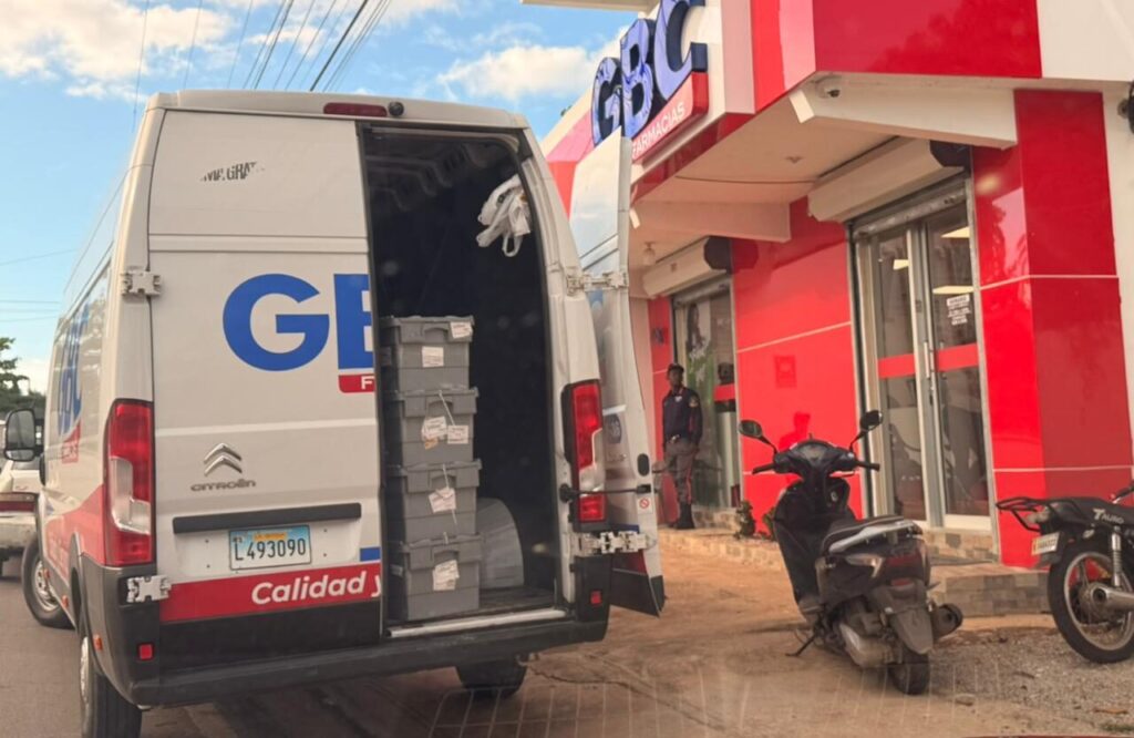 Farmacia GBC inaugura nueva sucursal en Las Galeras y fortalece el acceso a medicamentos - Noticias de hoy en República Dominicana | De Último Minuto