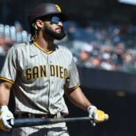 Tatis Jr. debuta en la segunda base y lidera triunfo de Padres sobre Rockies - Noticias de hoy en República Dominicana | De Último Minuto