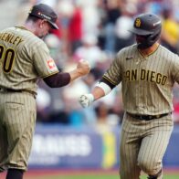 Padres remontan a los Diamondbacks y pegan primero en la Mexico City Series - Noticias de hoy en República Dominicana | De Último Minuto