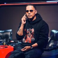 Alofoke gana litigio legal y recupera la marca “Al Pelo Radio” - Noticias de hoy en República Dominicana | De Último Minuto