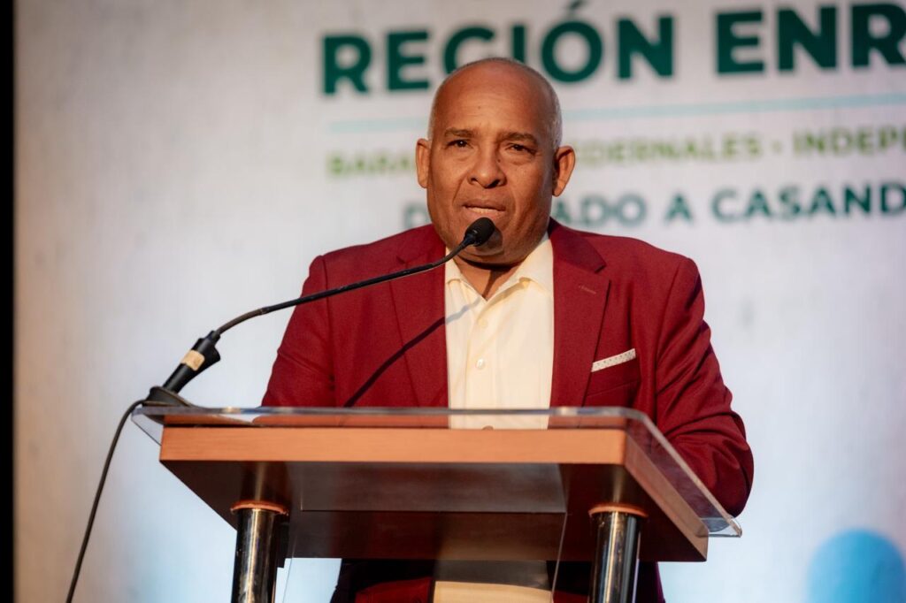 Senado y Cultura reconocen a destacadas personalidades de la región Sur durante Festival Enriquillo 2026 - Noticias de hoy en República Dominicana | De Último Minuto