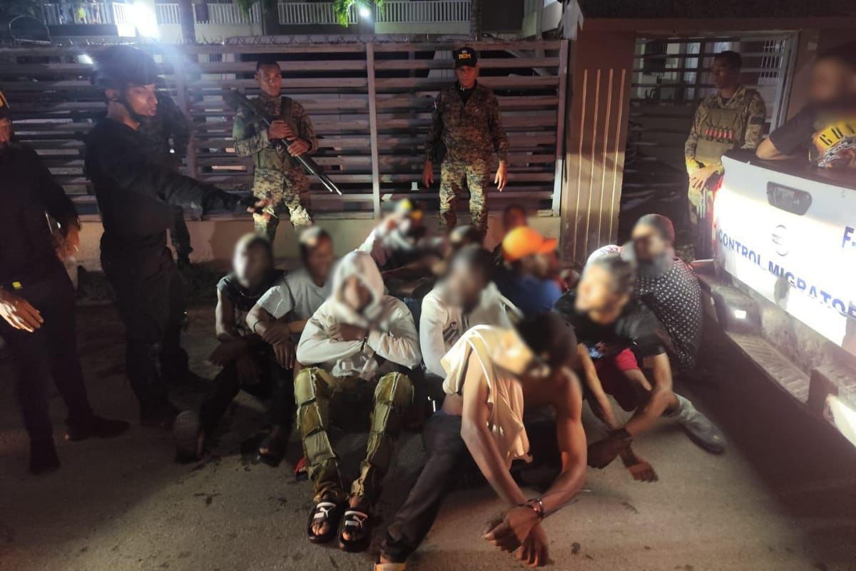 Migración detiene a 1,109 extranjeros irregulares; Santo Domingo y Elías Piña concentran más de 200 casos