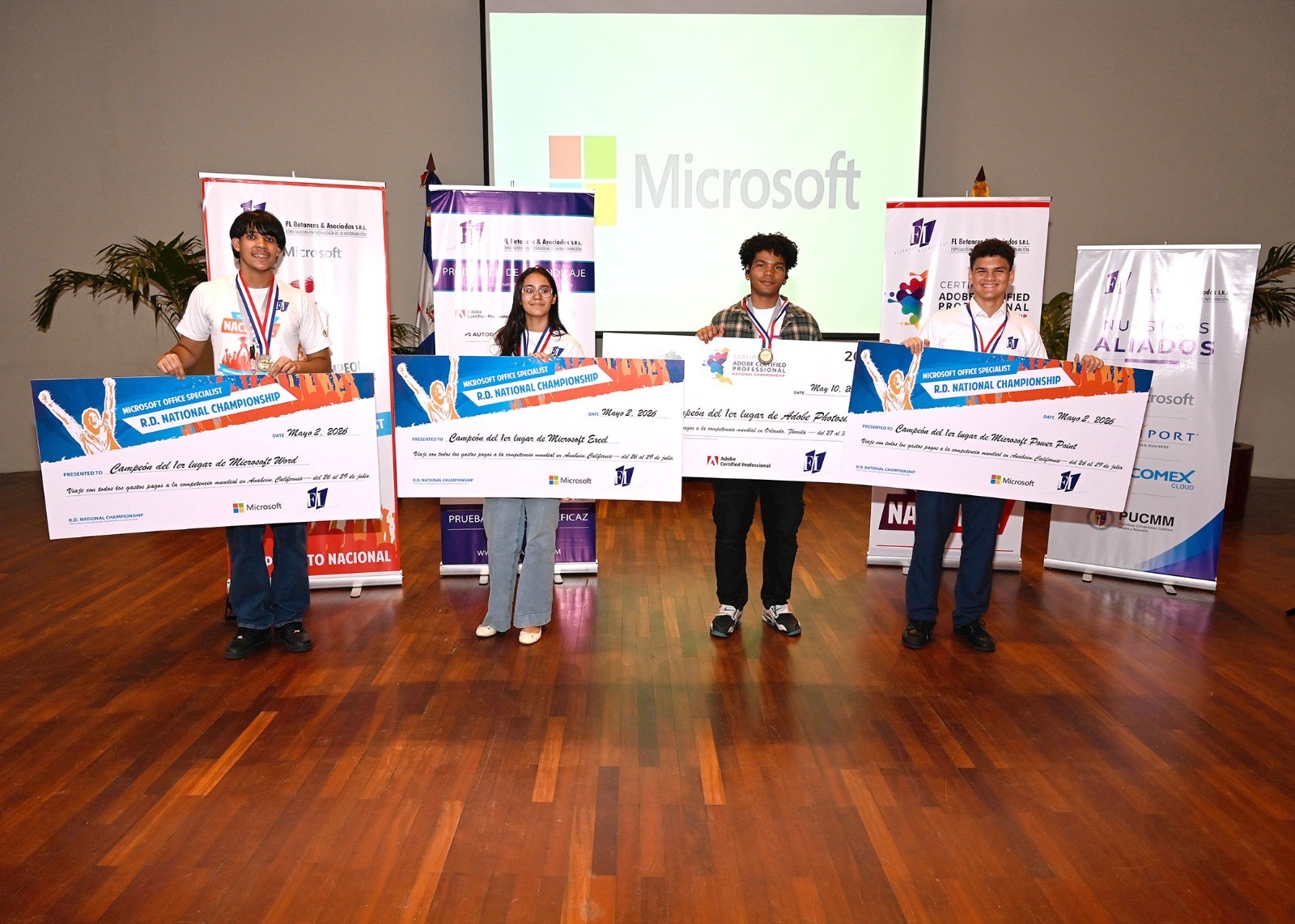 Estudiantes dominicanos representarán al país en competencia mundial de tecnología - Noticias de hoy en República Dominicana | De Último Minuto