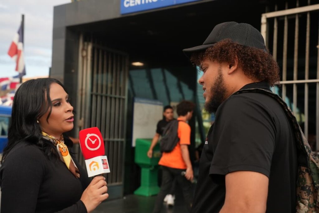 ¿Estamos solos? Dominicanos reaccionan a desclasificación de documentos sobre OVNIs - Noticias de hoy en República Dominicana | De Último Minuto