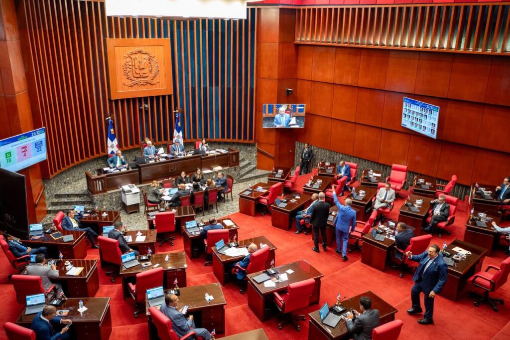 Senado aprueba reforma a Ley de Partidos para fortalecer transparencia y control del financiamiento político - Noticias de hoy en República Dominicana | De Último Minuto