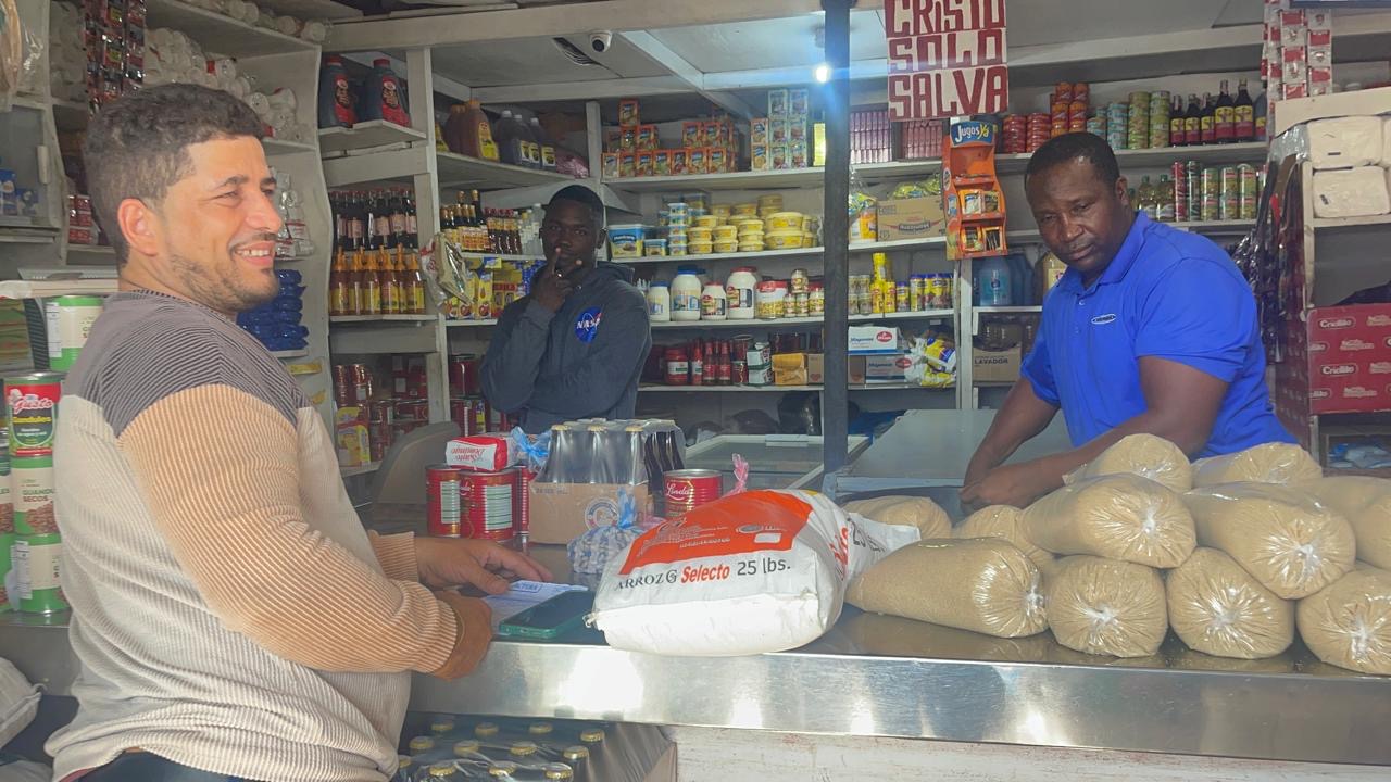 Comerciantes denuncian alzas de hasta 80 % en productos básicos y atribuyen crisis al encarecimiento de importaciones - Noticias de hoy en República Dominicana | De Último Minuto