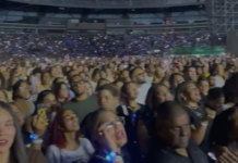 “Confieso” estremeció el corazón de los fans de Kany García en su concierto en RD