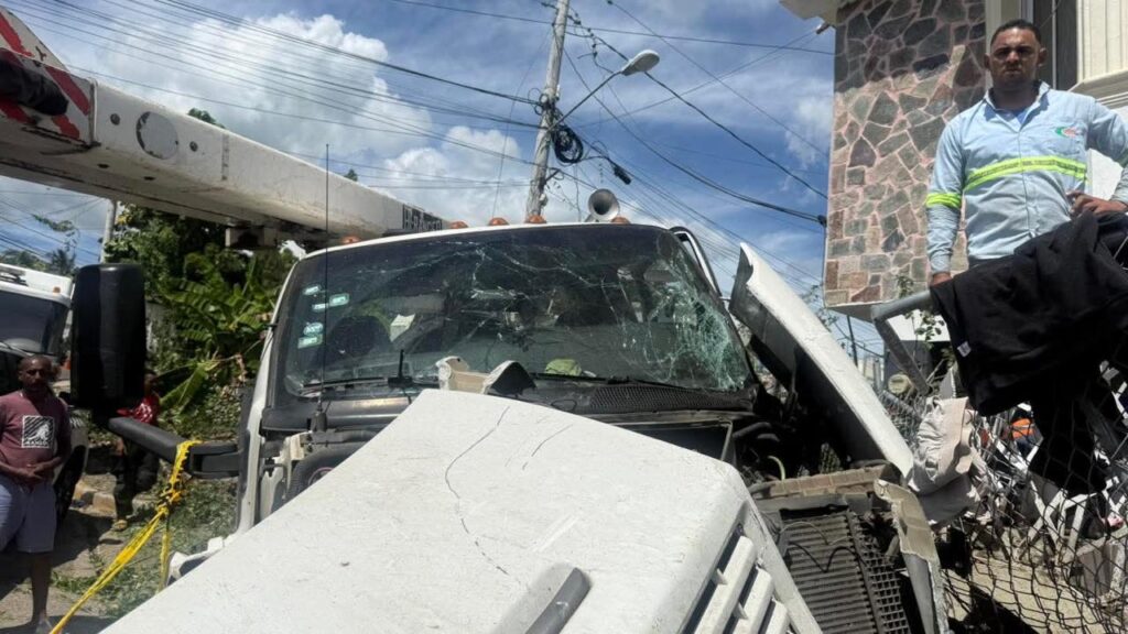 Tragedia: mujer muere aplastada por un camión y su hijo resultó gravemente herido en Tamboril, Santiago - Noticias de hoy en República Dominicana | De Último Minuto